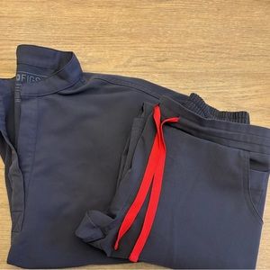 Figs Charcoal Scrub Set